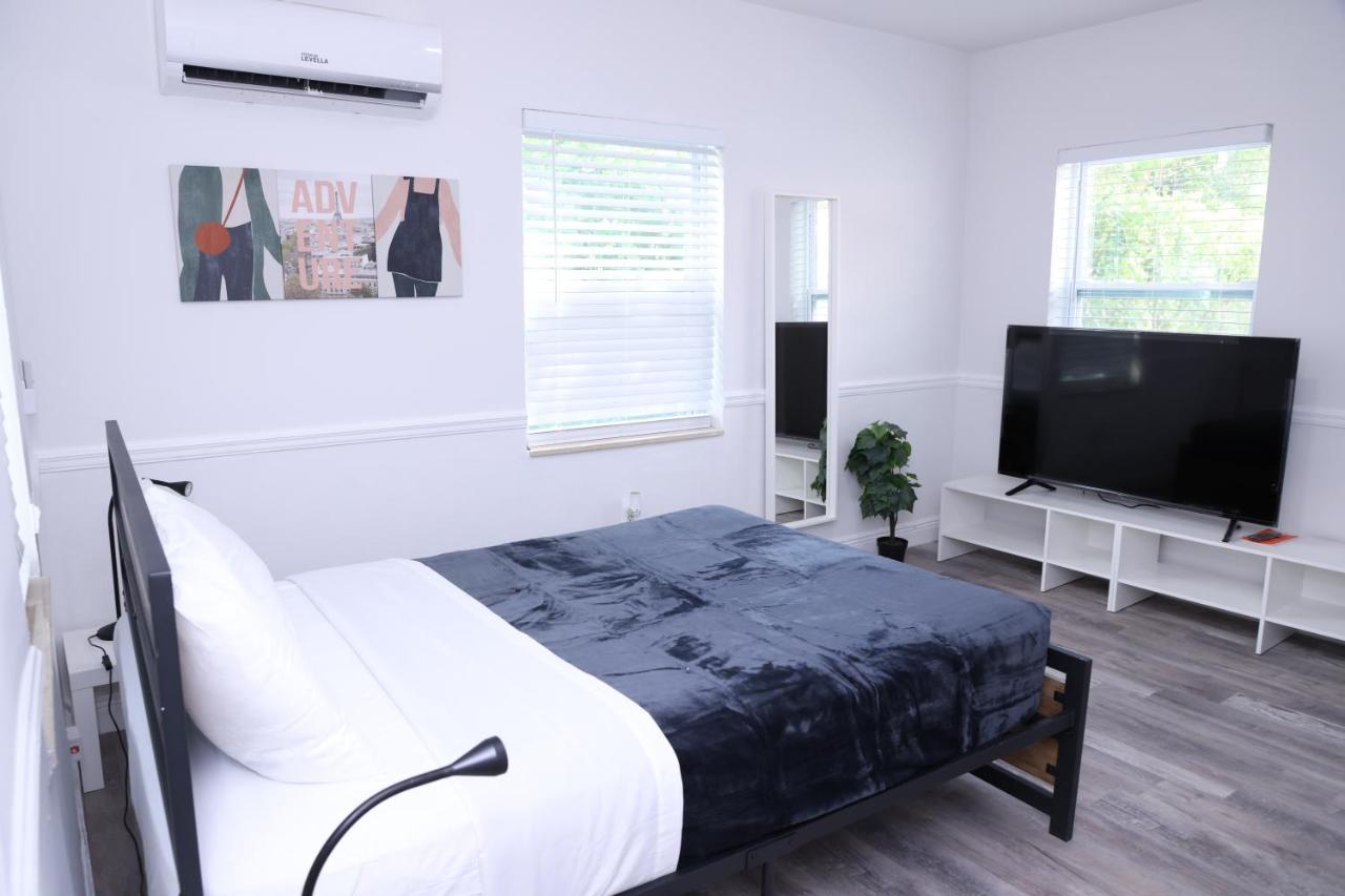Douglas Rd Apartments Miami Ngoại thất bức ảnh