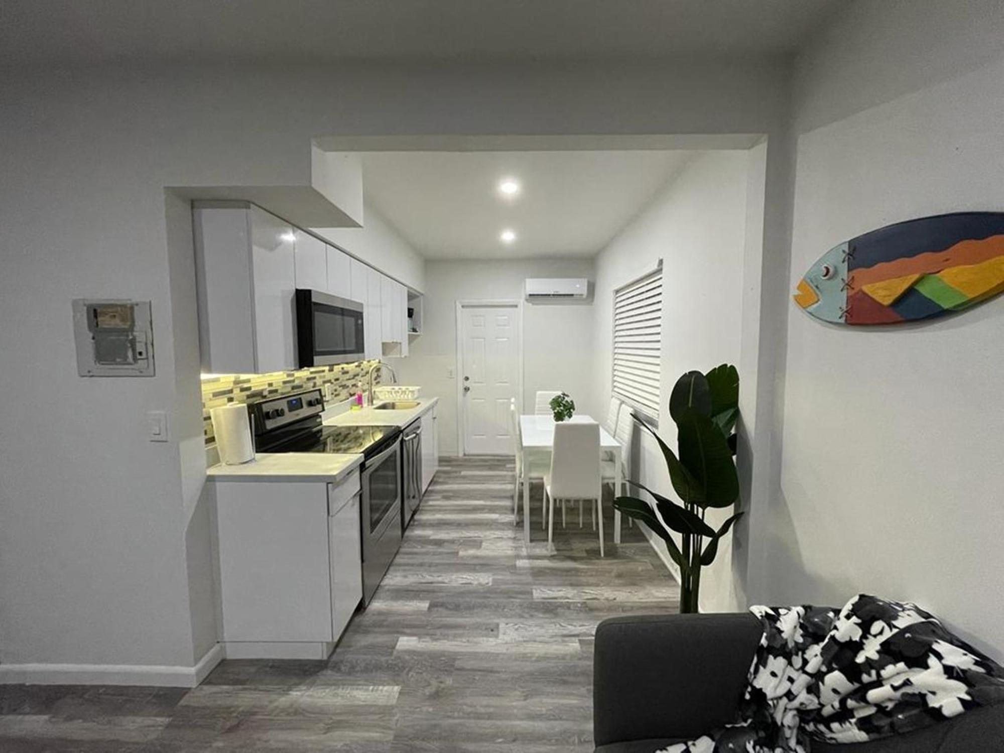 Douglas Rd Apartments Miami Ngoại thất bức ảnh