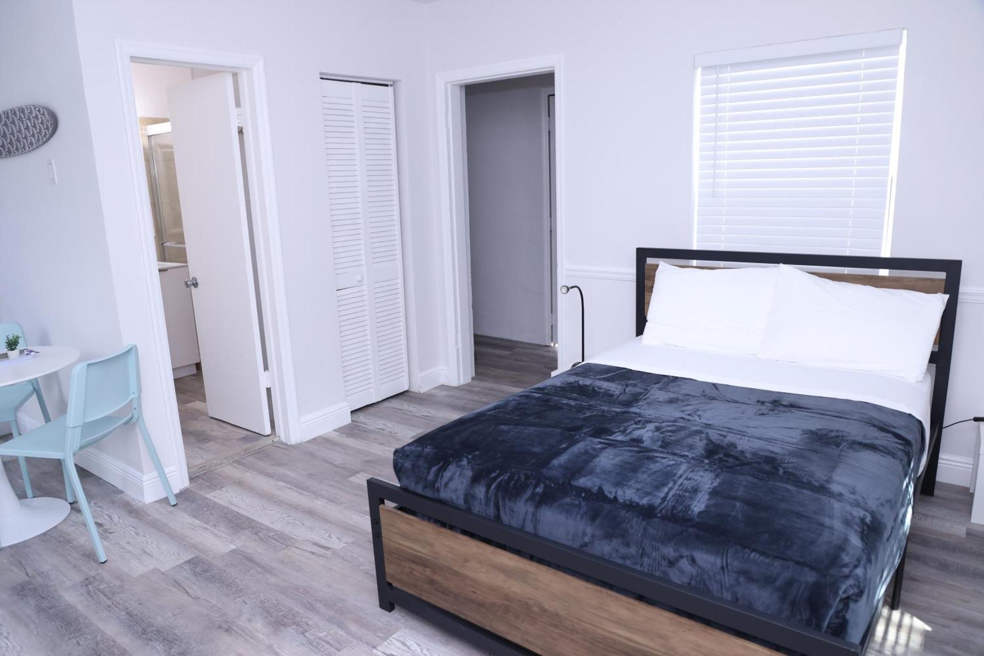 Douglas Rd Apartments Miami Ngoại thất bức ảnh
